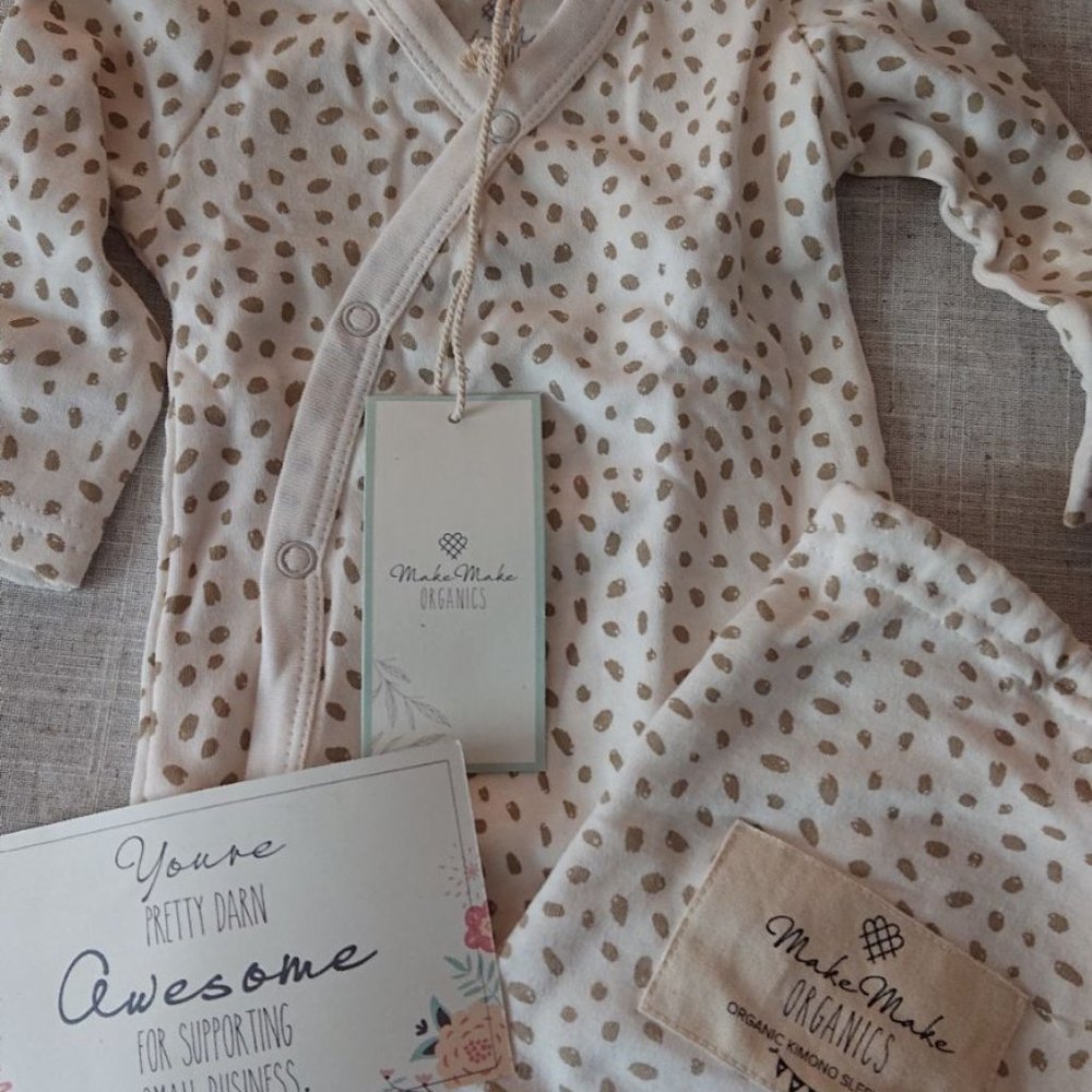 NWT MakeMake organics kimono sleeper gown 0-3M